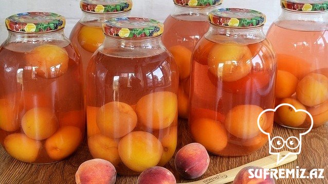 Şaftalı kompotu