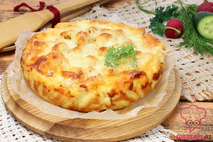 Toyuqlu piroq