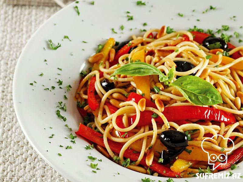 Tərəvəzli spagetti